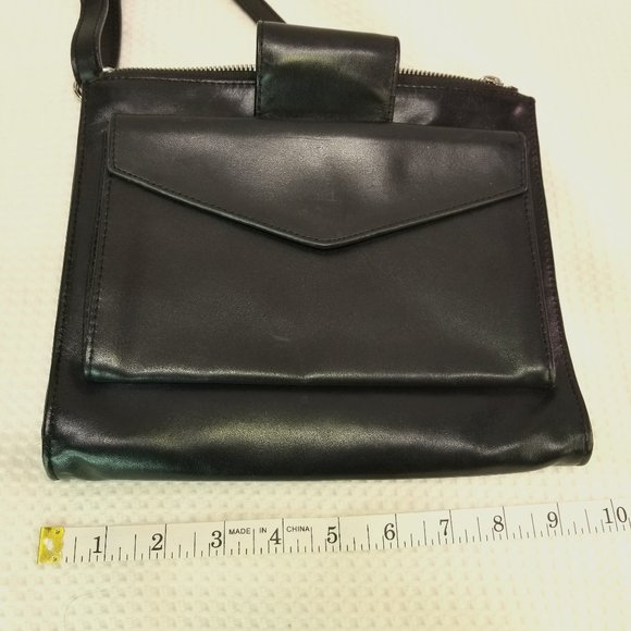 Vintage Danier Black Leather Crossbody Bag - Picture 2 of 6